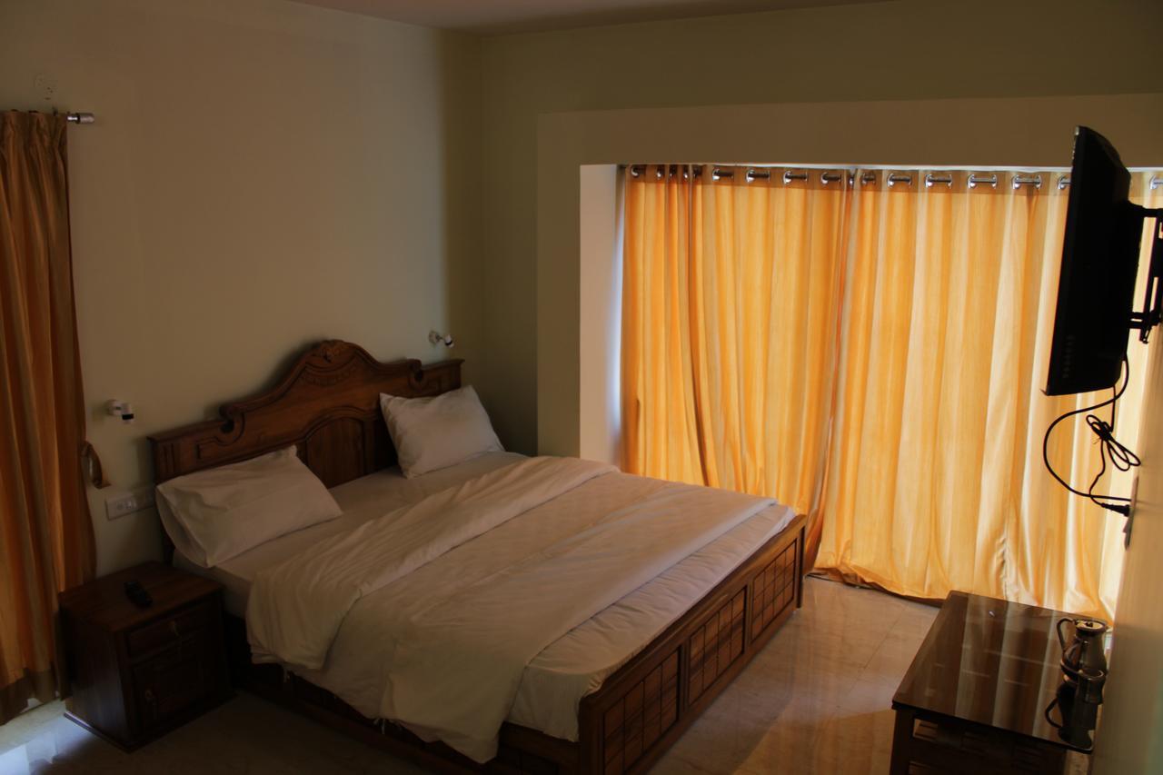Ajay Residency Hotel Ooty Buitenkant foto